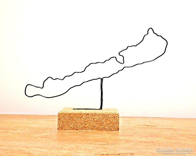 Balaton-shaped wire decoration - a unique gift idea for Balaton lovers
