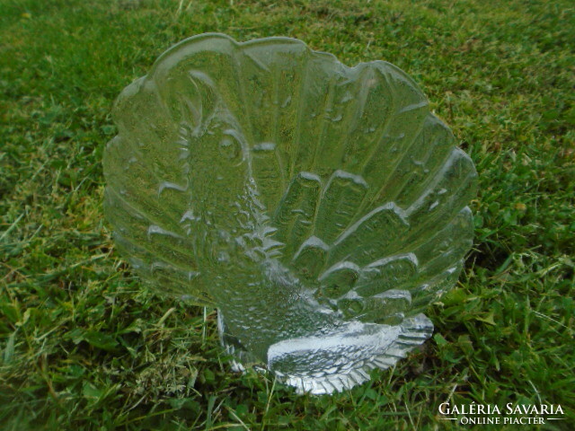 A huge and brutally heavy crystal glass grouse table decoration, a small fault is reflected in the price