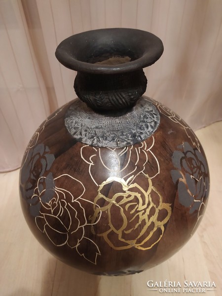 Floor vase, brown