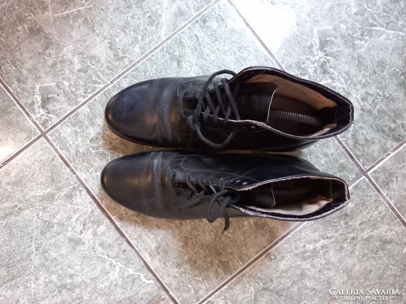 Férfi kézi készítésű retro bőr cipő 40