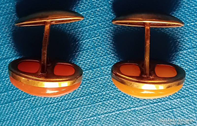 Antique amber cufflink beautiful yellow color