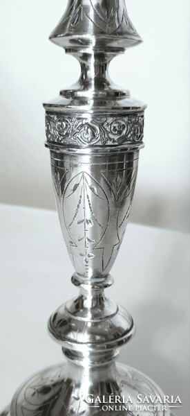 Bécsi, fácános ezüst gyertyatartó (575 g).