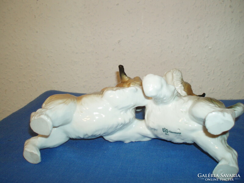 Rare! Ens playing dogs for sale! M: 16 cm