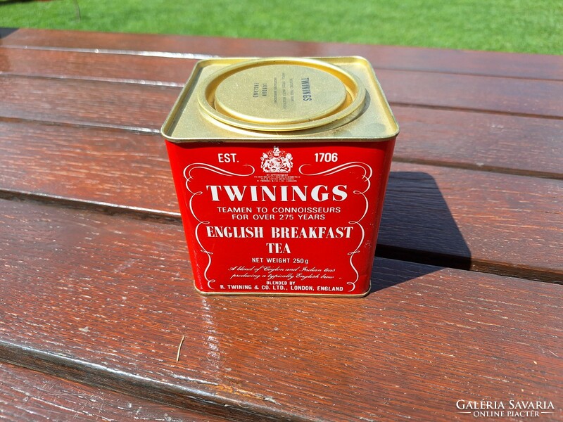 English twinings english breakfast tea box