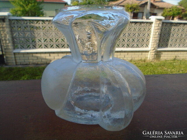 Francia nagy ürtartalommal bíró rokoko váza tök formavilág Lalique? minőség