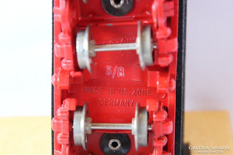 Régi Fleischmann HO 1361 gőzmozdony, eredeti dobozában