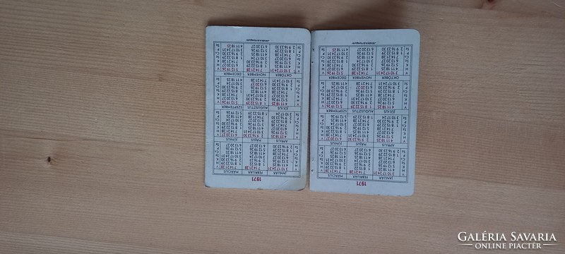 2 identical opening card calendars 1971
