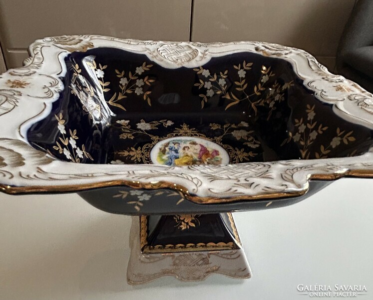 Czechoslovak porcelain base with no markings