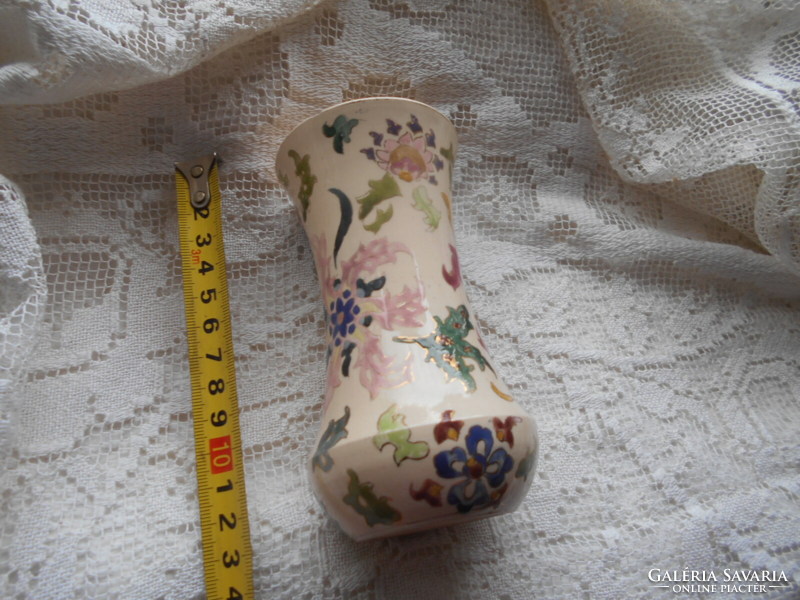 Schütz Cili ceramic vase