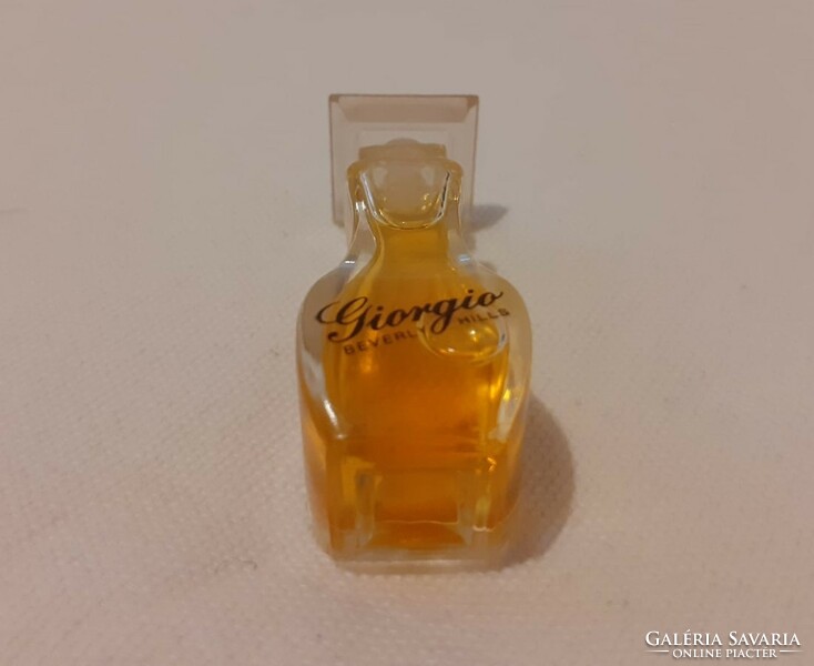 Vintage Giorgio Beverli Hills mini parfüm 3,8 ml