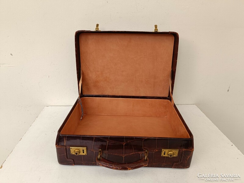 Antique elegant dress suitcase suitcase costume movie theater prop very nice condition 750 8692