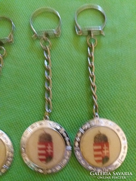 1990. The metal trafficker of the change of regime: key ring with Hungarian coat of arms in pieces according to the pictures