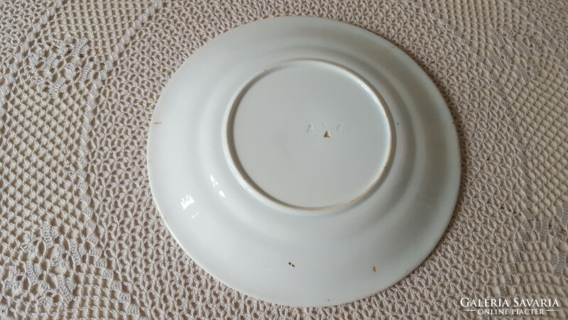 Antik Amberg jelenetes porcelán tányér
