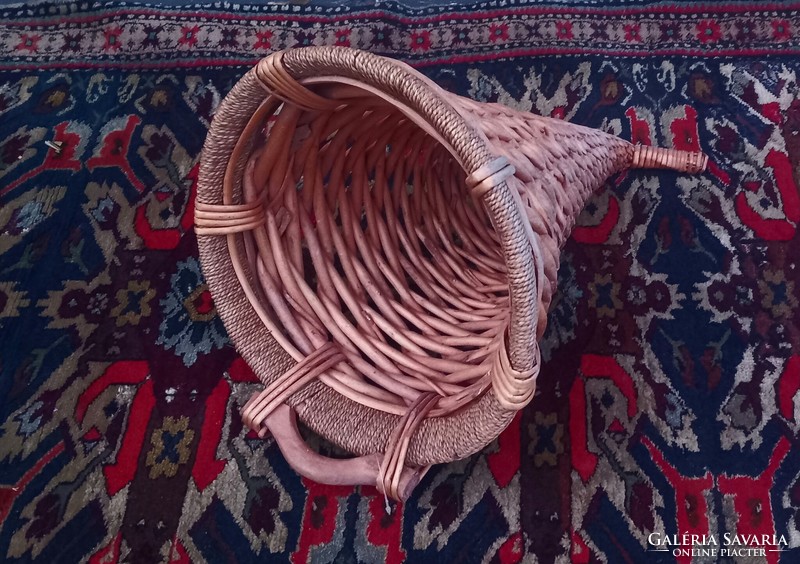 Huge rattan basket wall storage negotiable design