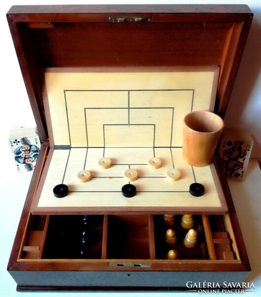 Antique Viennese luxury game and chess box