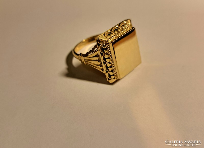 Gilt silver signet ring