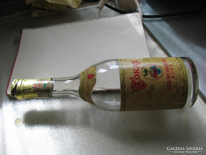 Retro Tokaji sad sweet bottle, glass 70s