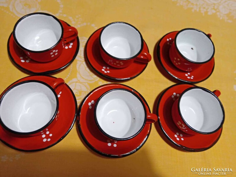 Enamelled red coffee mugs with bottoms, 6 pcs