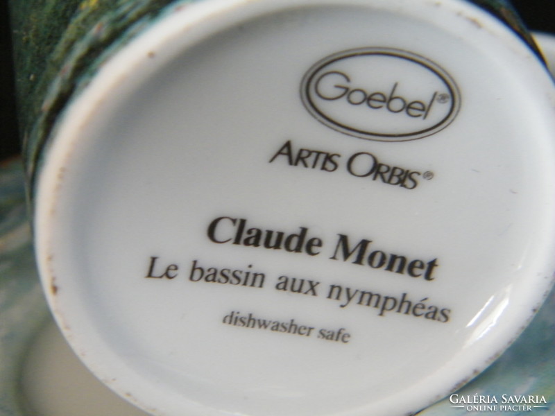 Goebel Artis Orbis Monet Vízililiom mintás kávéscsésze aljjal