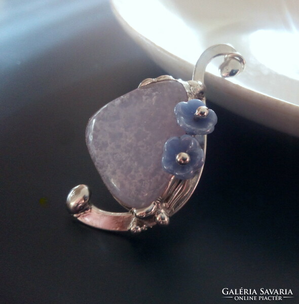 Special handcrafted mineral pendant with chalcedony stone and glass beads