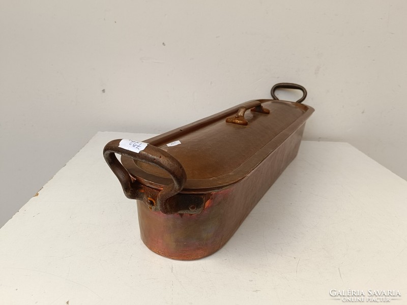Antique kitchen tool, fish oven, large pot with lid, tinned red copper 792 8734