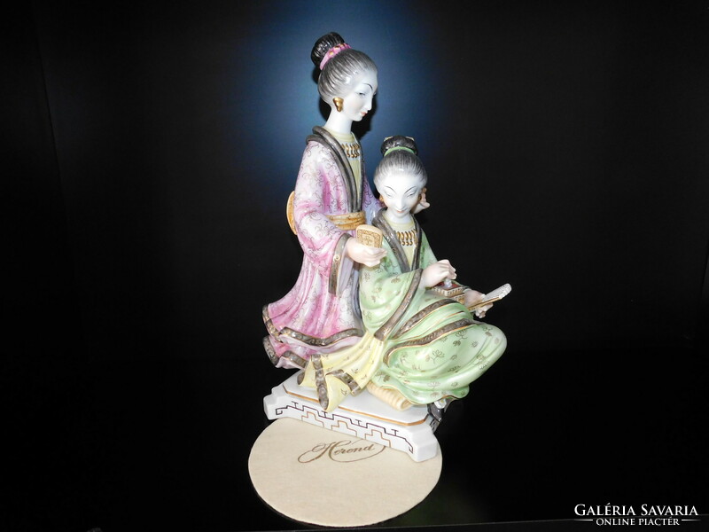 Geisha couple from Herend