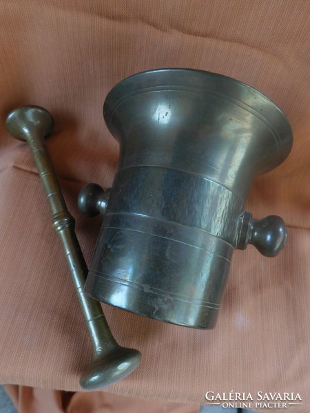 Copper mortar and pestle
