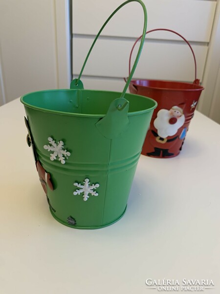 New with label Christmas colorful metal big bucket 26.5 cm with 3d metal application Santa snowflake Christmas tree