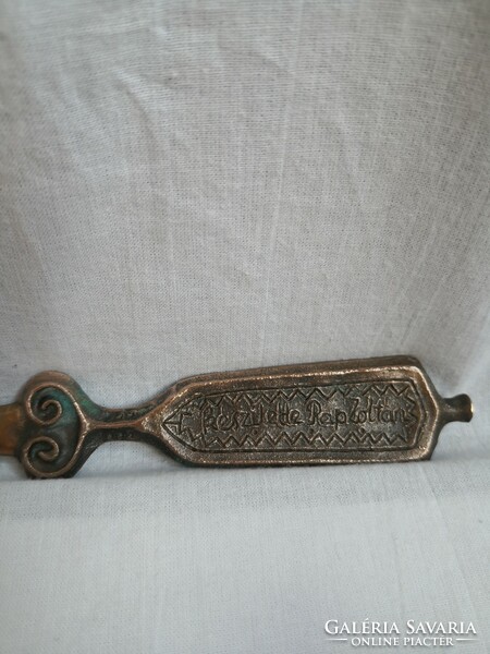 Zoltán Pap, applied art letter opener