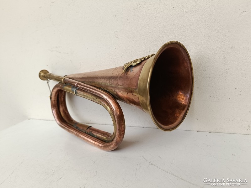 Antique musical instrument military trumpet British army copper military 711 8680