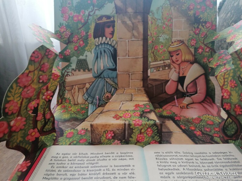 Kubasta spatial storybook 3d Sleeping Beauty in excellent condition