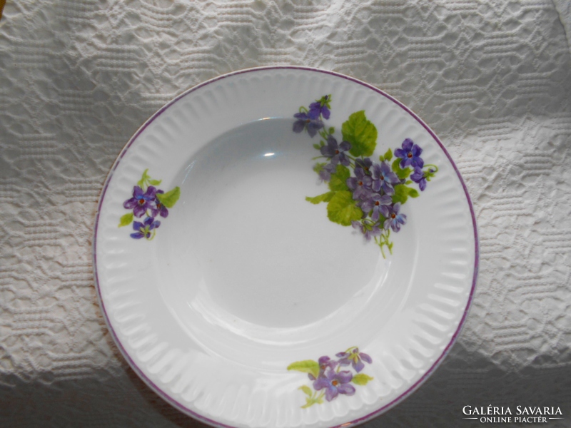 Antique wall plate with violet pattern 23.5 cm