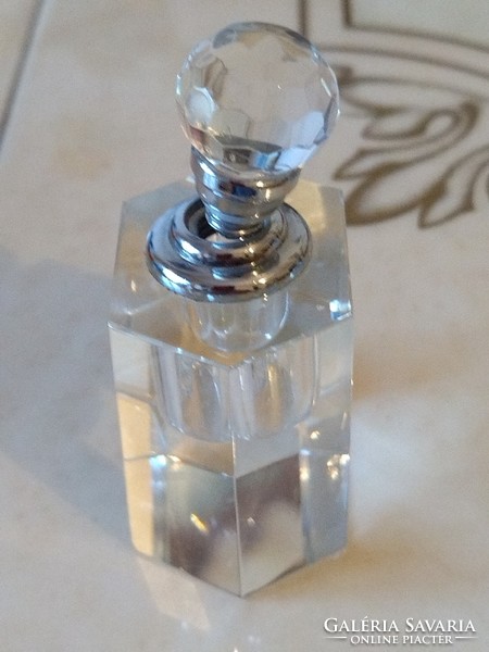 Gyönyörű ólom kristály parfüm tartó soha nem használt