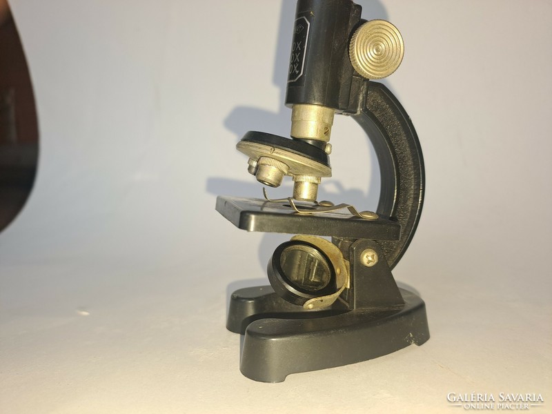 Ofotért microscope