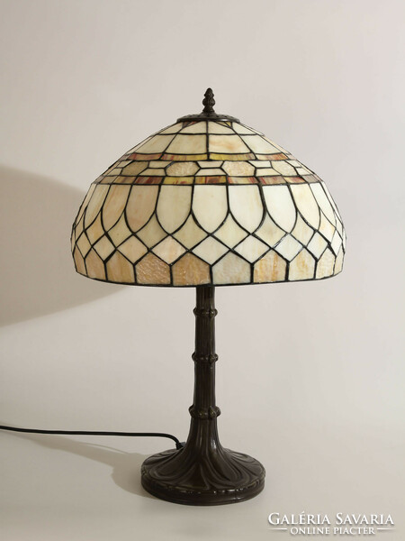Tiffany asztali lámpa 60cm -- lámpabúra átmérője 41cm