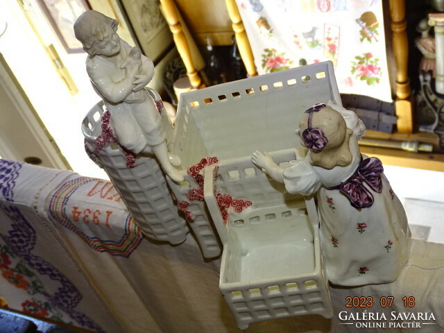 Figural majolica faience ceramic table offering in the manner of wiener kunst keramische werkstatte
