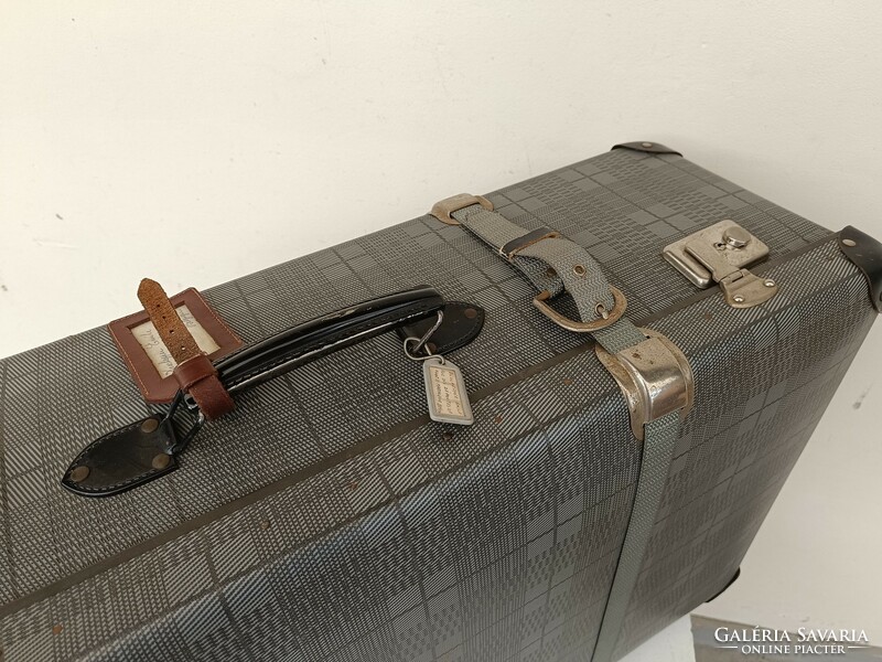 Antik utazó ruhás bőrönd koffer jelmez dekoratív film színház kellék nem nyitható szép állapot 727