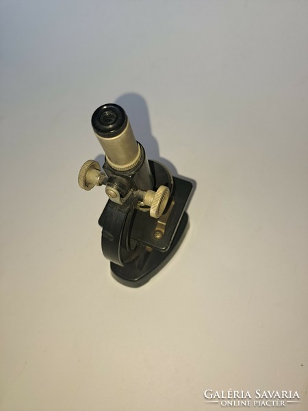 Ofotért microscope