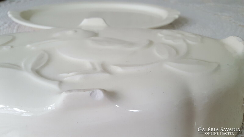Rare ceramic pudding mold with a bird, cake mold