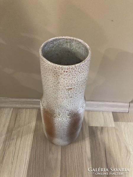 Floor vase