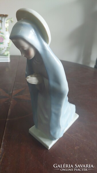 Herend antique praying Mary