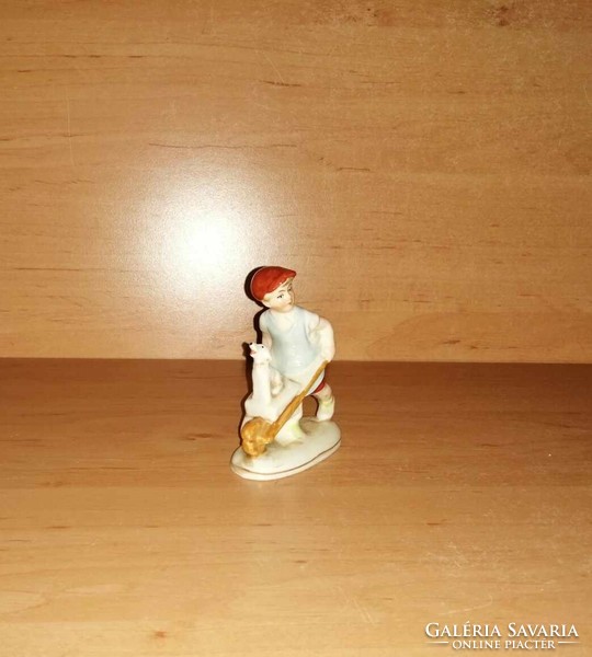 Old German porcelain wheelbarrow boy with singing dog (po-2)