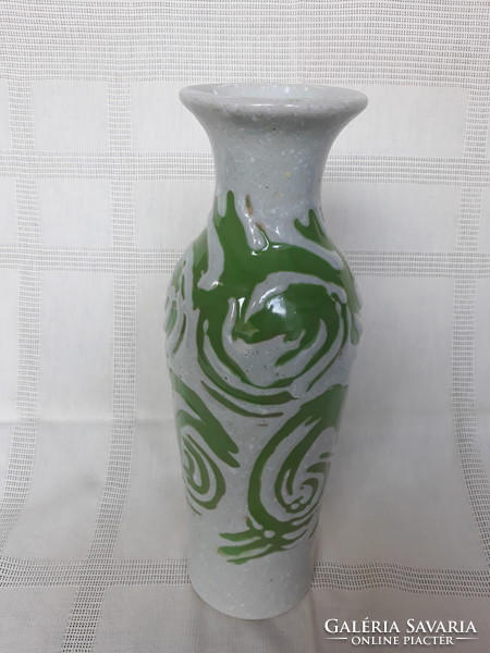 Large juried ceramic vase, 32.5 cm