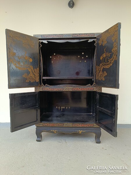 Antik kínai bútor növény madár páva zsírkő dombor gyöngyház berakásos fekete lakk szekrény 8676