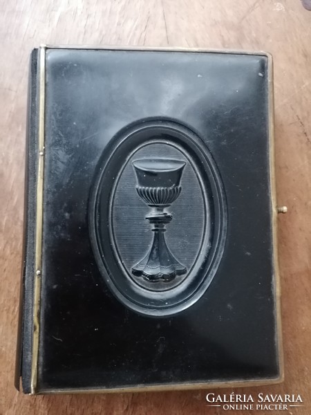 Songbook in very good condition, black rubber cover, 1912 edition