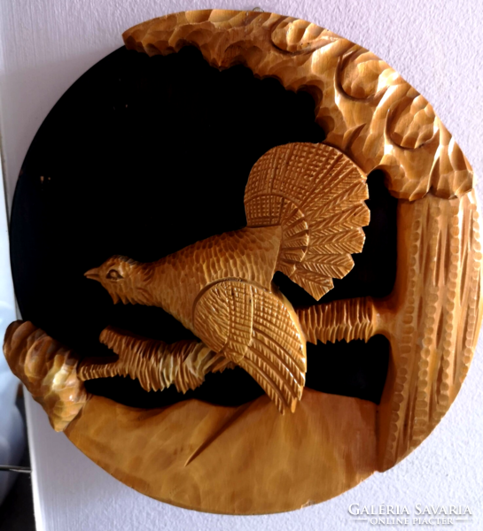 Carved wall decoration / wall picture, depicting a grouse