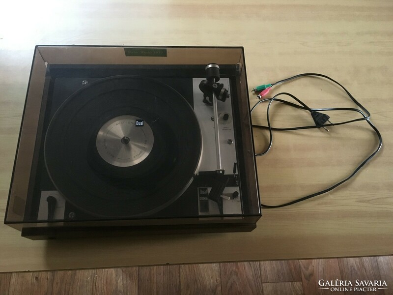 Old dual 601 turntable