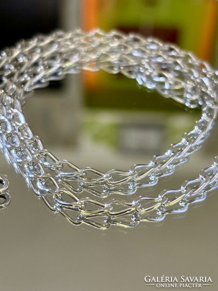 Shiny, solid silver necklace