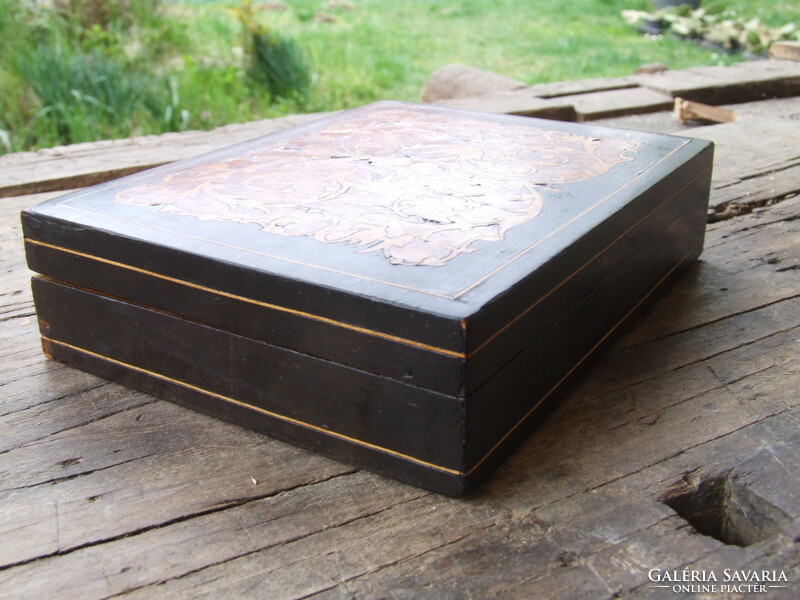 Inlaid card box (230305)