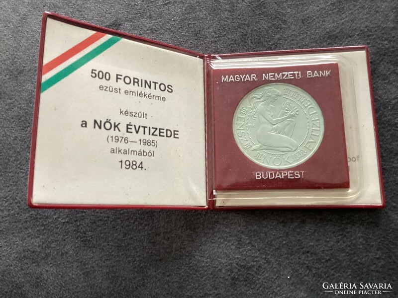 Decade of women, - silver 500 HUF commemorative coin 1984.